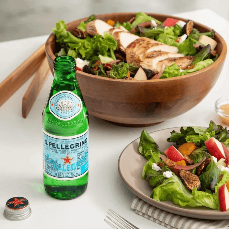 Load image into Gallery viewer, Sanpellegrino Sparkling Glass Bottle 250ml
